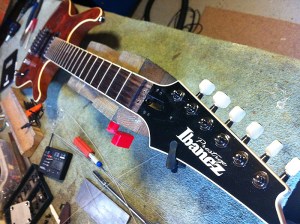 ibanez_pres_05